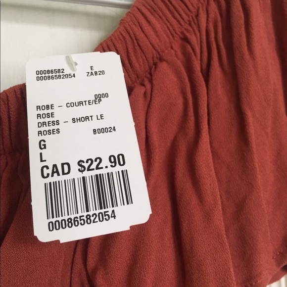 Shoulderless summer dress - Picture 2 of 2